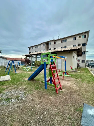 Vendo apartamento reformado no Feitosa