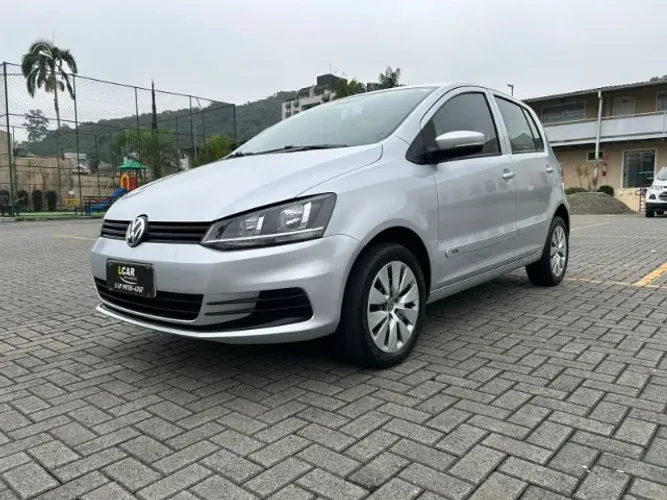 Volkswagen Fox Trendline 1.0 Flex 12V 5P 2016