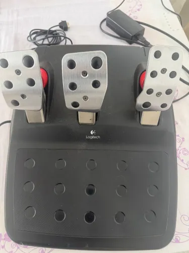 Pedaleira Logitech 27 Original