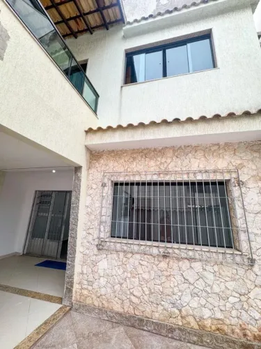 Casa com 2 dormitórios à venda, 105 m² por R$ 280.000,00 - Imbetiba - Macaé/RJ