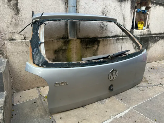 Tampa traseira Gol G4