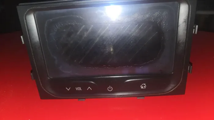 Vendo som com falha na tela original chevrolet