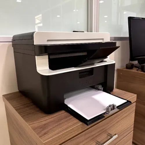 Impressora Brother DCP-1617NW Laser Wi-Fi Multifuncional + 2 Toners (1 novo)