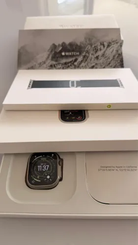 APPLE WATCH ULTRA 2 GPS + CELLULAR 49mm - ÚNICO DONO - IMPECÁVEL!