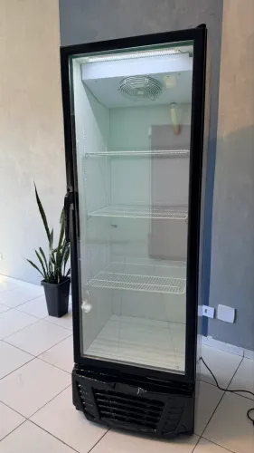 Expositor Gelopar Semi Novo 445L . Garantia de 8 mês