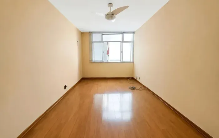 Apartamento de 2 quartos com vaga em Icaraí - Niterói - RJ
