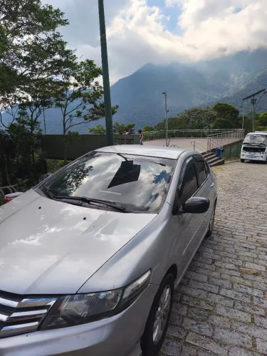 Honda City Sedan LX 1.5 Flex 16V 4P Aut. 2013