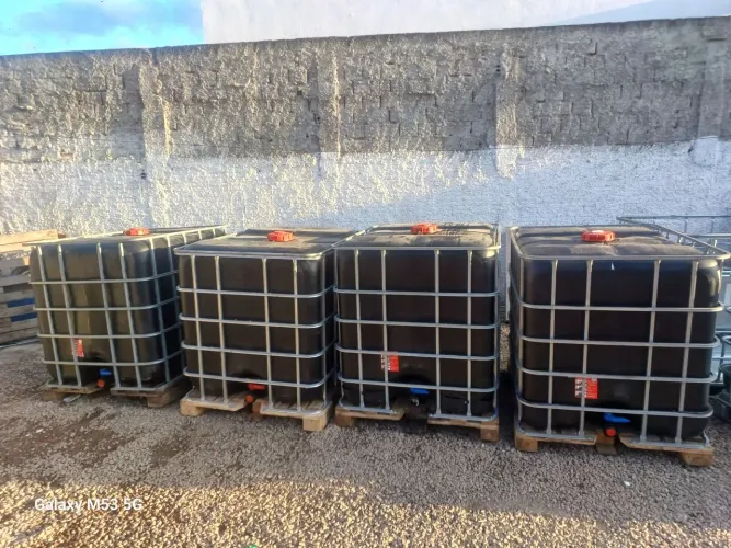 IBC CONTAINERS 1000 LITROS,FAZER CISTERNA,ARMAZENAR COMBUSTÍVEL
