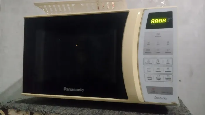 Vendo microondas, sem defeito, tem conversa...