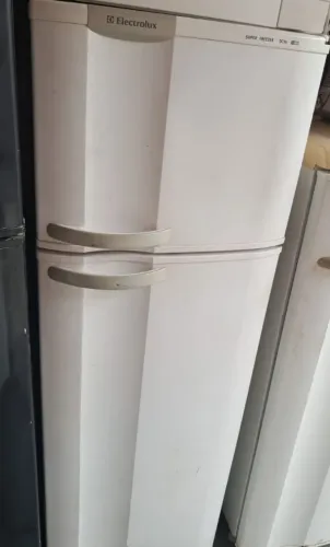 Geladeira Electrolux Duplex Degelo em Ótimas Condições Funcionando Perfeitamente