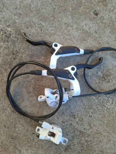 Freio shimano 446
