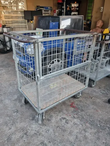 CARRINHO DE CARGA EM ACO