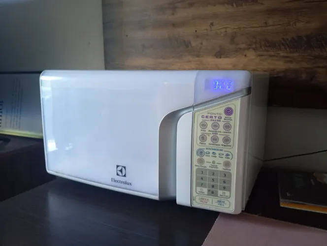 Microondas Electrolux 28L