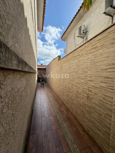 Casa de Condominio em Praia da Baleia - Serra