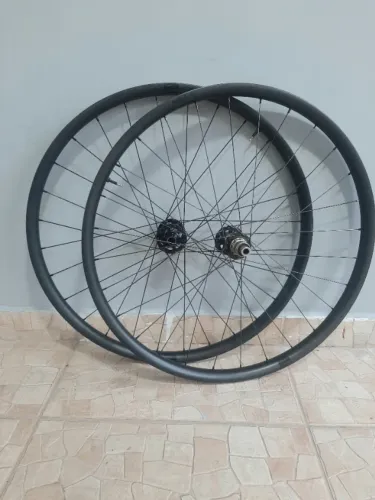 Rodas 29 em carbono 30mm interno