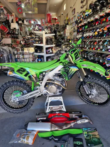 Kxf 450 2022 com apenas 90 horas originais