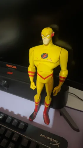 Flash amarelo dc liga da justiça