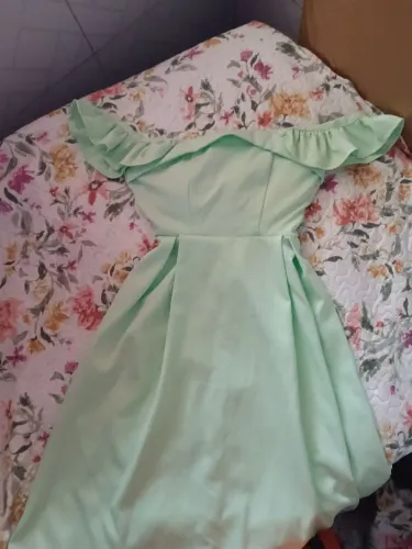 Vestido Alfaiataria Cor Verde-Claro, com amarração nas costas