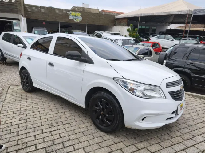 Chevrolet Onix JOY HATCH 1.0 8V FLEX MEC. 4P 2018