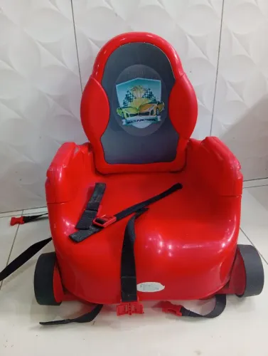Cadeirinha alimentação