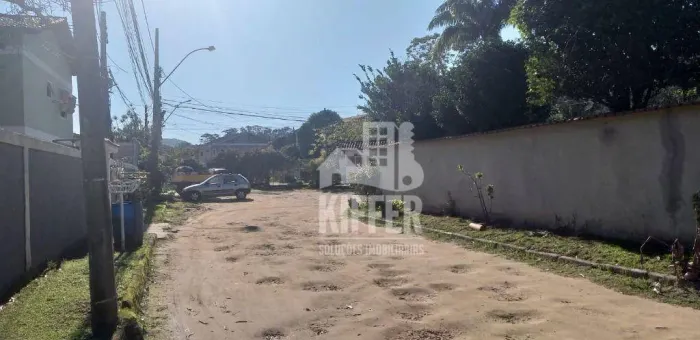 Terreno à venda, 180 m² por R$ 230.000,00 - Itaipu - Niterói/RJ
