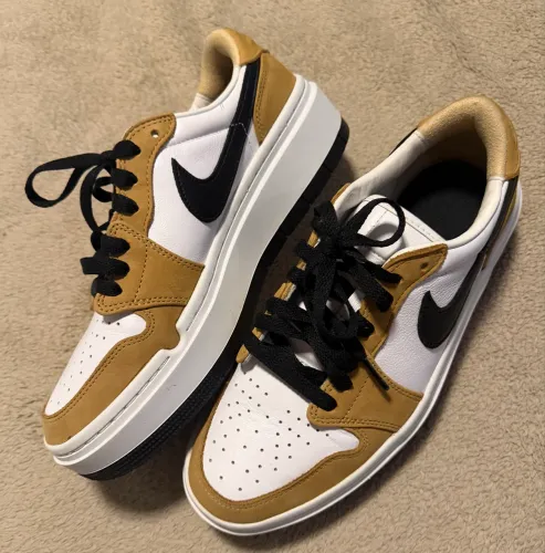 TÊNIS NIKE