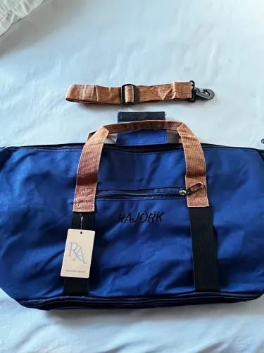 Vende-se bolsa academia ou viagem 