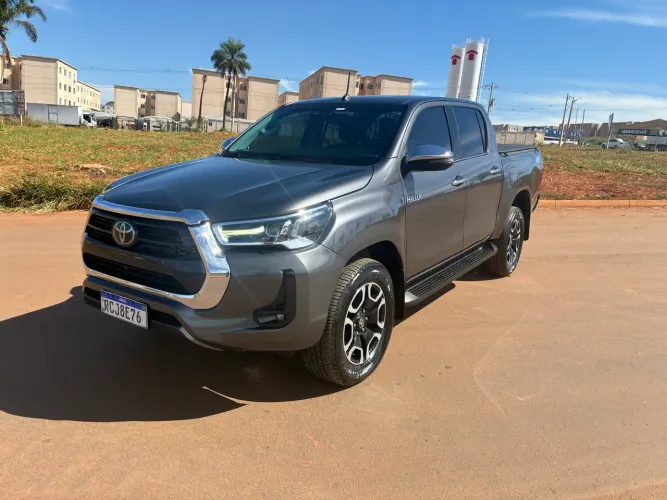 Toyota Hilux CD SRX 4X4 2.8 TDI 16V Diesel Aut. 2021