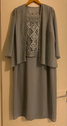 Vestido elegante tamanho 50