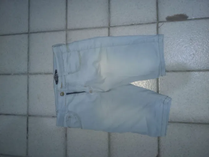 Bermuda jeans