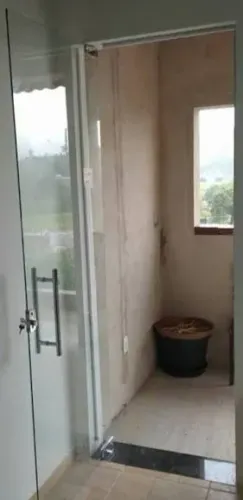 Janela e porta a pronta entrega vidro temperado