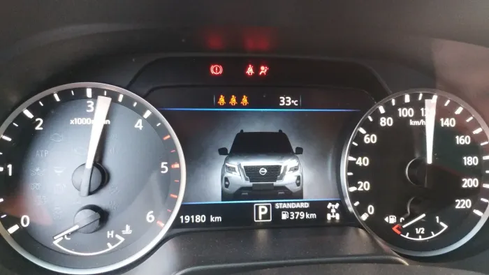 Nissan Frontier Plati. CD 2.3 Bi-TB Dies.aut. 2024