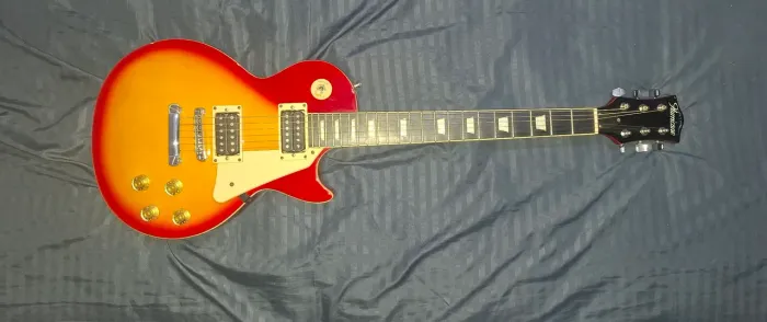 Guitarra Les Paul Hurricane | Captadores Malagoli Custom 59 e Custom 84