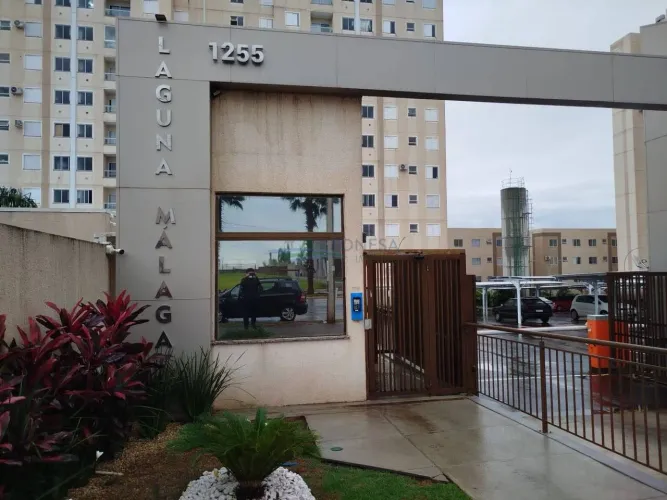 Apartamento com 2 dormitórios para alugar, 47 m² por R$ 2.440,00/mês - Cidade Industrial I