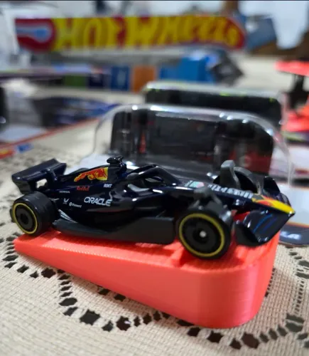 HOT WHEELS F1 REDBULL 2025/2026