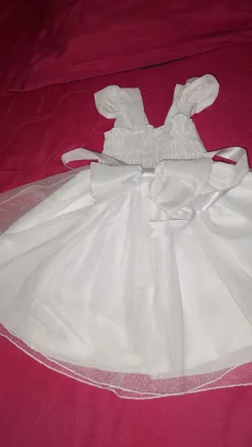 Vestido branco de 1 ano