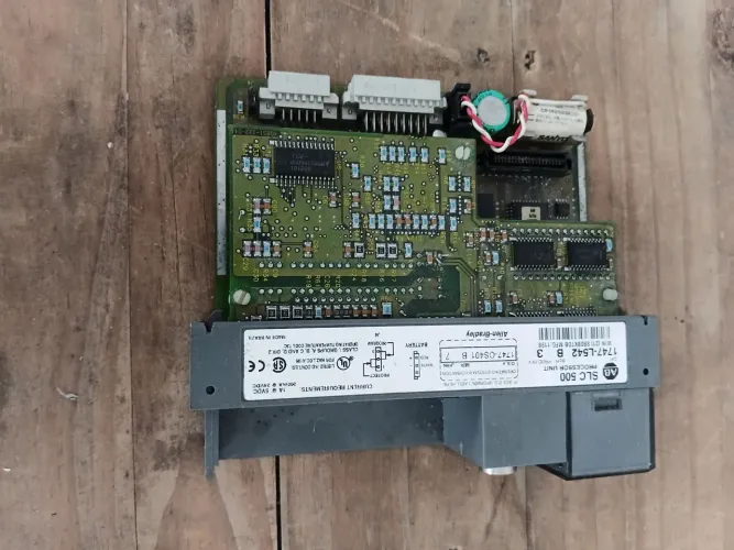 Allen-bradley SLC 500 CPU 1747-L542 Series B