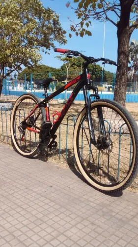 BICICLETA G T A ARO 29