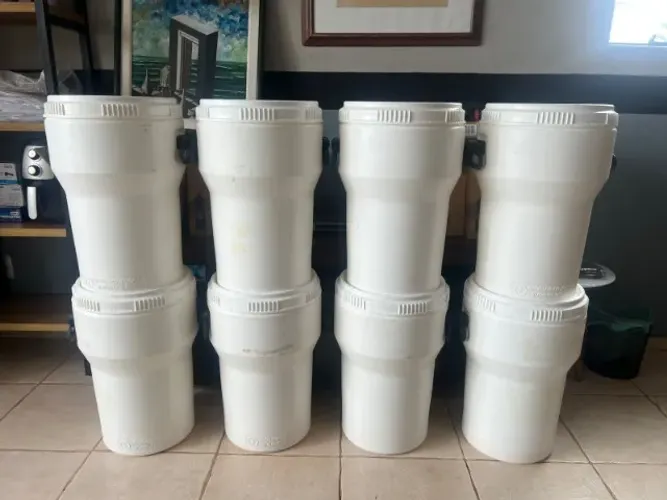 Bombonas Plásticas 40L / 50L Higienizadas com Tampa - Alta Resistência