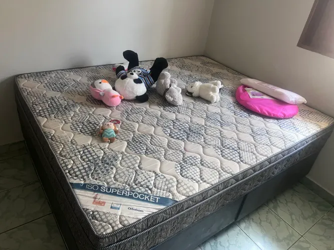Cama Queen size