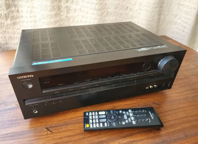 Defeito - Receiver Onkyo 5.1 HT-R390