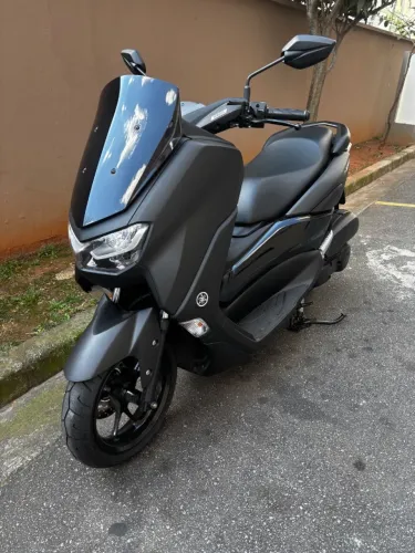Nmax apenas 42 km rodados praticamente zero km