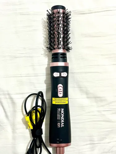 Escova Rotativa Mondial Black Rose Ion Bivolt - Seminova