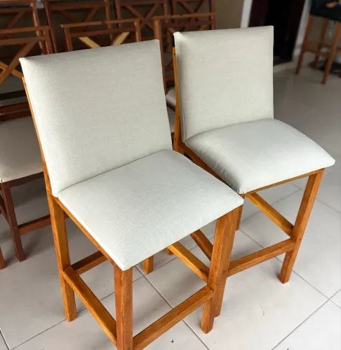 Banquetas estofadas
