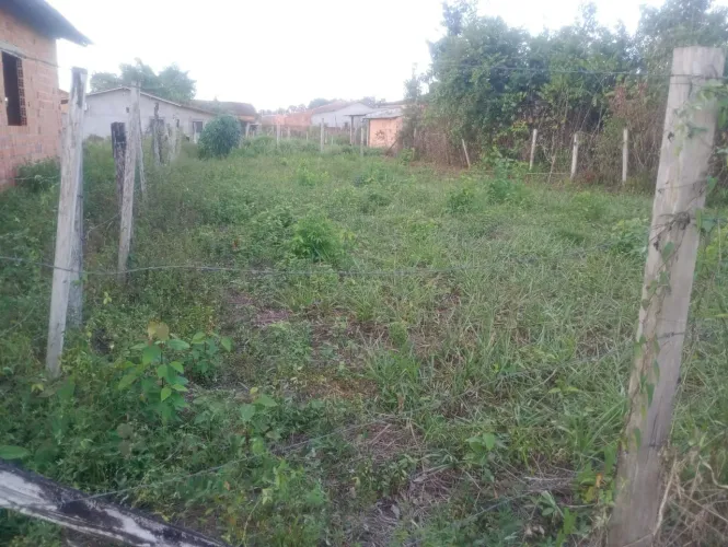 Terreno medindo  10x25 no santo Antônio do Tauá 