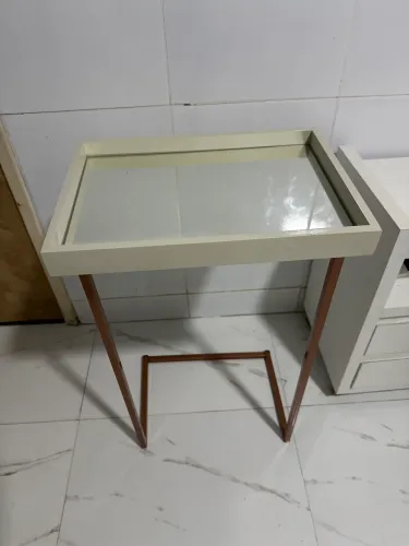 Aparador para  sofá