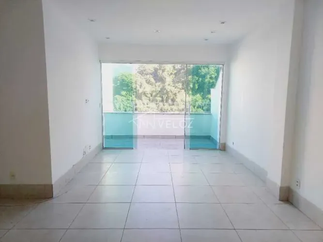 Cobertura - / Residencial / Laranjeiras