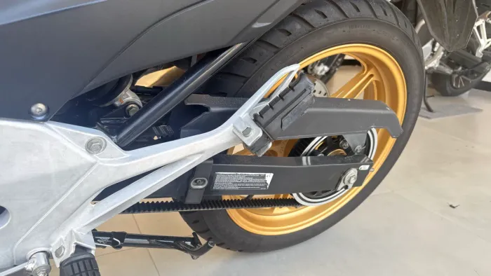 Honda CB 300r 2015 impecável