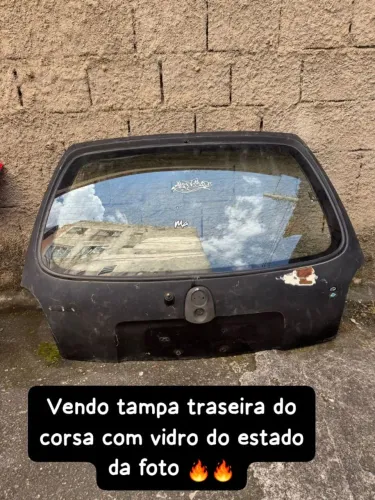 Vendo tampa traseira do corsa