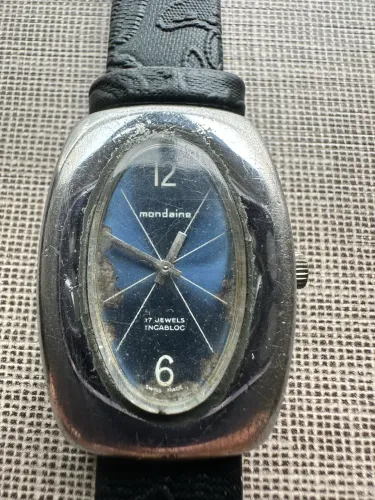 Relógio Mondaine Swiss Made Vintage Mecânico 17 Jewels Incabloc - Mostrador Azul